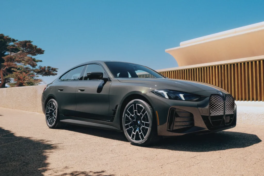 BMW i4 vs Tesla Model 3: How the New Design Could Change the Competition 1 BMW i4