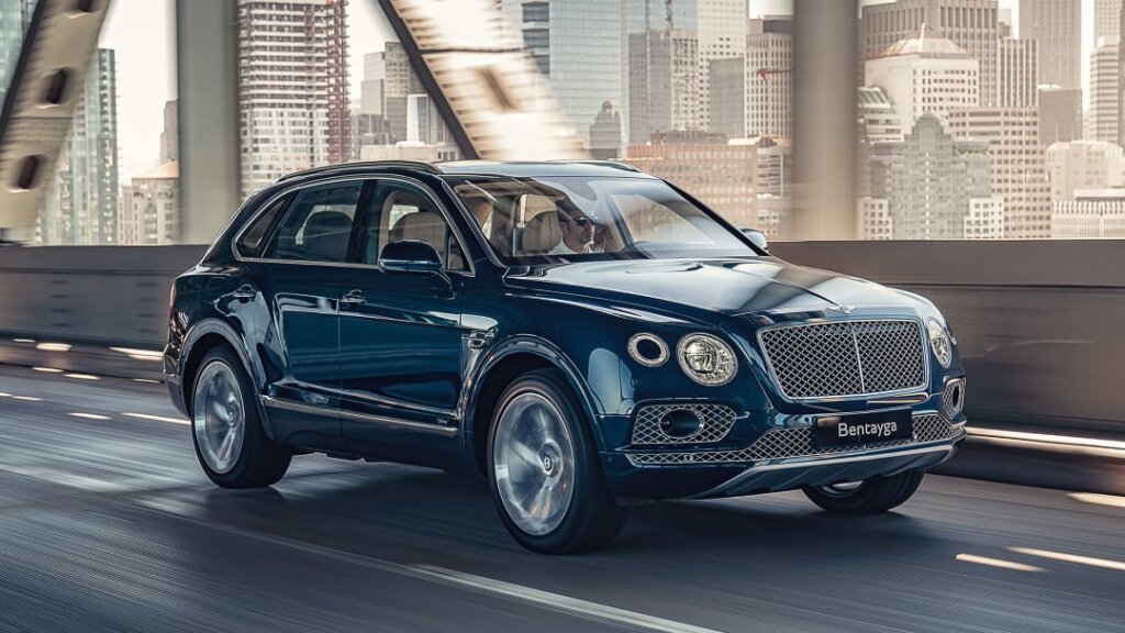Bentley Pushes Back EV Plans, Gas Engines to Live On Into the 2030s 1 Bentley