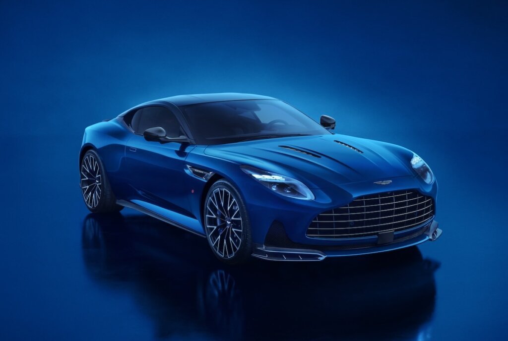 Aston Martin Unleashes DB12 S: The 690 HP "Super Tourer" Flagship Redefining Grand Touring 1 Aston Martin