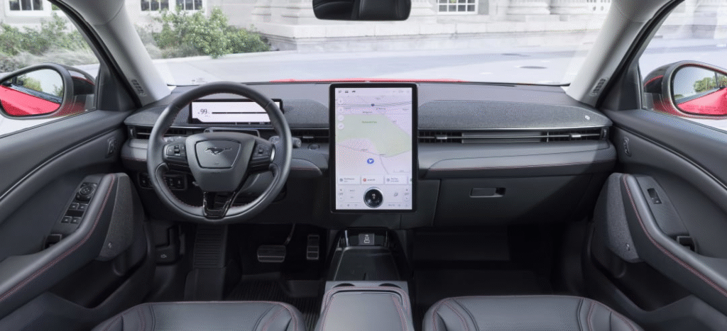 Ford CEO Jim Farley Rejects CarPlay Ultra, Pushes for In-Car AI Assistants 2 image