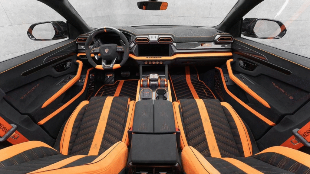 Mansory Urus SE Venatus: 1,084 HP Super SUV Debuts with Carbon Body at Monaco Yacht Show 4 image 126