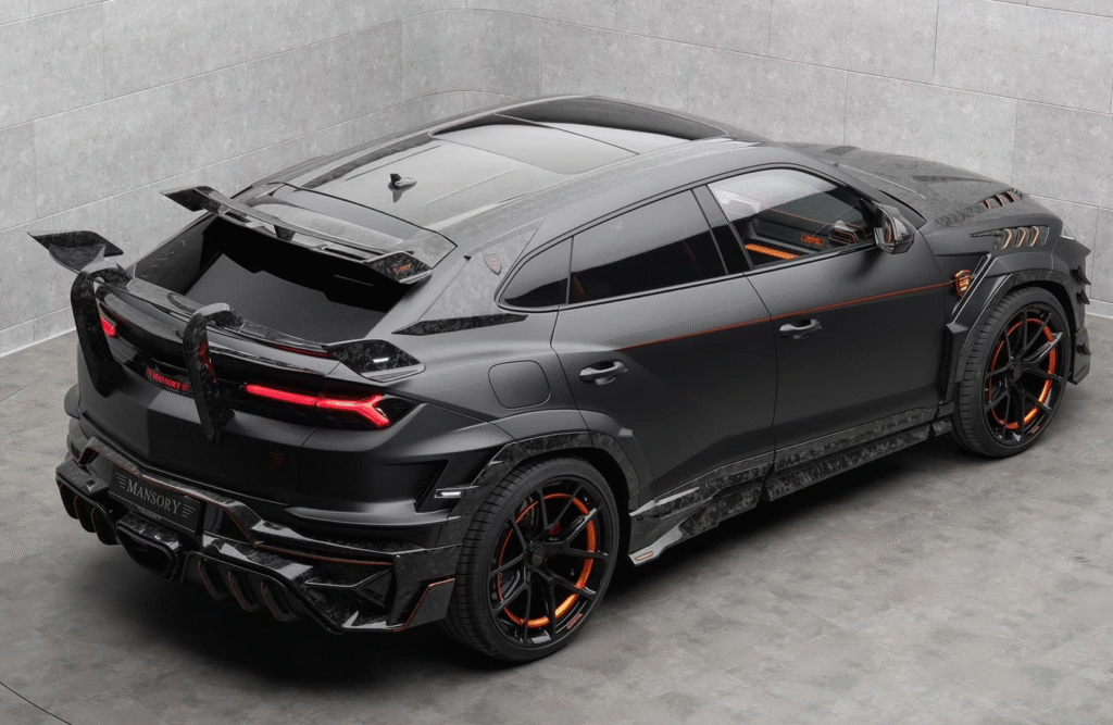 Mansory Urus SE Venatus: 1,084 HP Super SUV Debuts with Carbon Body at Monaco Yacht Show 2 image 127