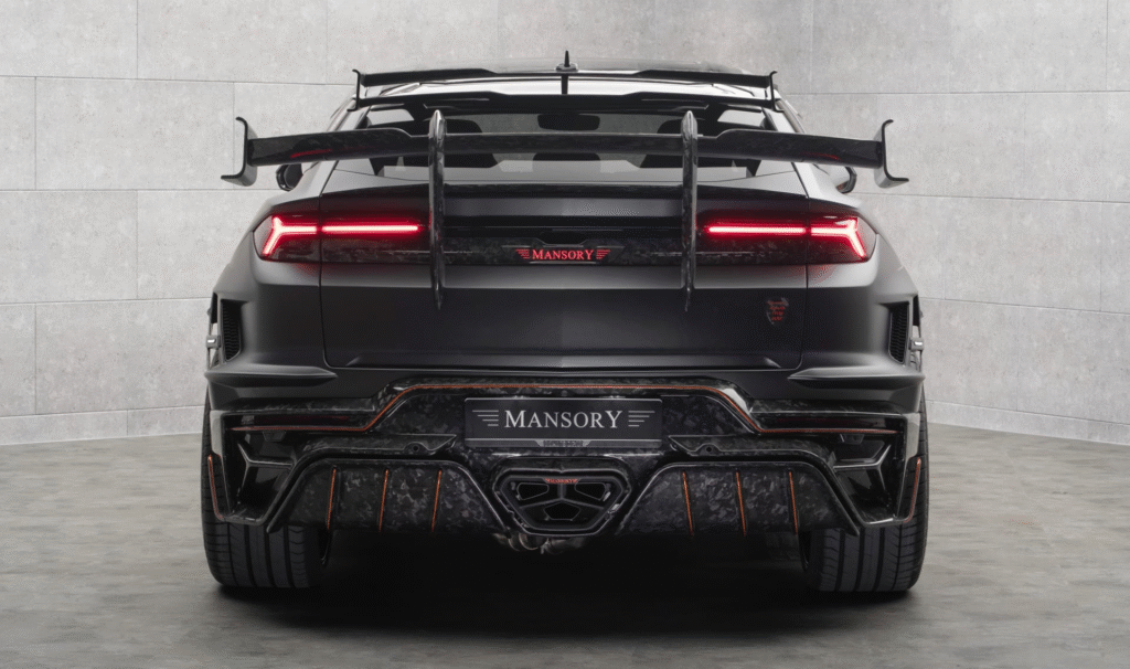 Mansory Urus SE Venatus: 1,084 HP Super SUV Debuts with Carbon Body at Monaco Yacht Show 3 image 128