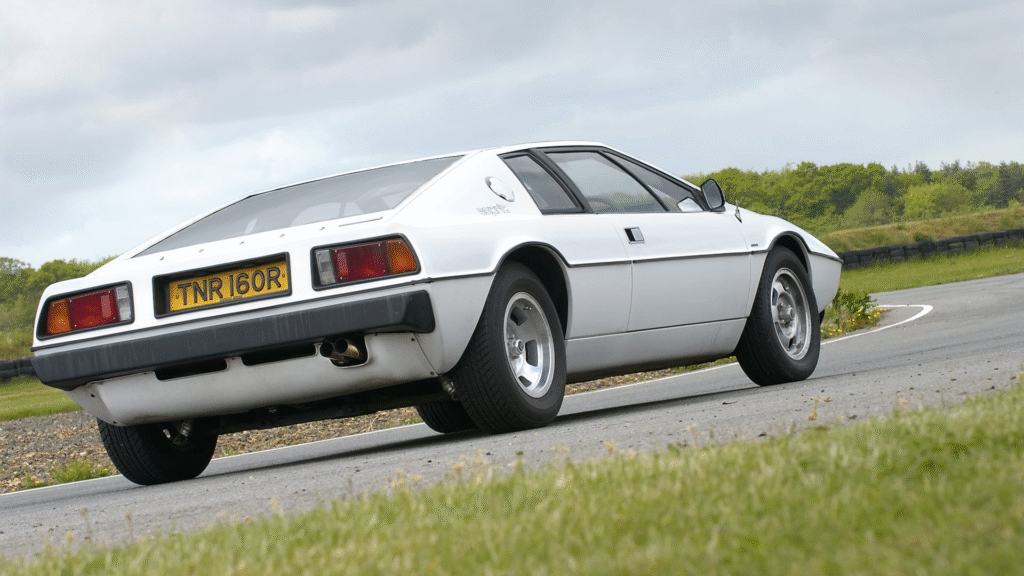 Encore: Teased: Giugiaro’s Wedgy Lotus Returns as A Stupidly Expensive Carbon Fiber Sports Car 4 image 138