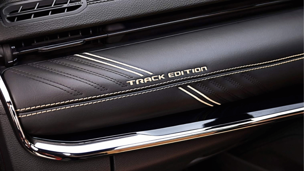 Jeep Compass Track Edition Launched in India at ₹26.78 Lakh – Price & Features 4 image 306