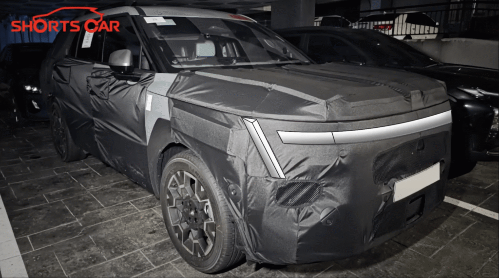 2027 Hyundai Santa Fe Interior Revealed: New Infotainment, Premium Materials, & Tech Overhaul 2 image 404