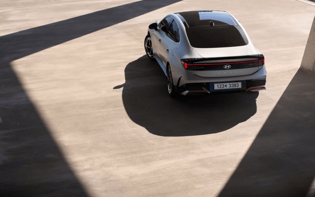 2026 Hyundai Sonata Debuts in Korea: New S Trim, Digital Themes & Hybrid Options 2 image 5