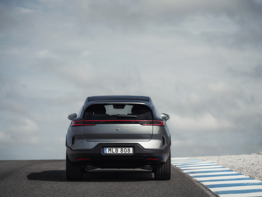 Polestar 3 Gets Major 2026 Updates: 800V Architecture, 670 HP, Faster Charging 4 image 64