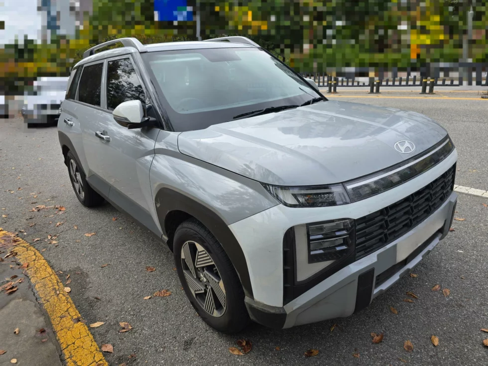 2025 Hyundai Venue Spied Undisguised in India With Bold New Look Before November 4 Launch 6 image 699