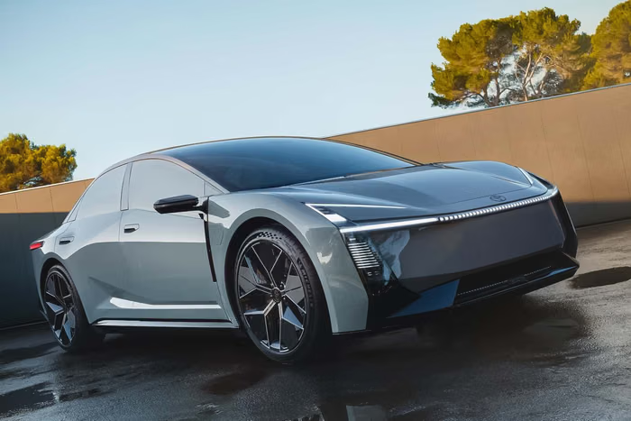 Exciting !! Toyota Corolla Concept 2025 Revealed – Futuristic Design & Next-Gen Features 4 image 983