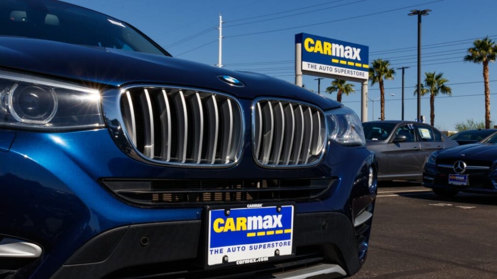 CarMax Q2 Earnings Miss: What It Means For Used Car Prices & Demand Trends 1 CarMax Q2 Earnings