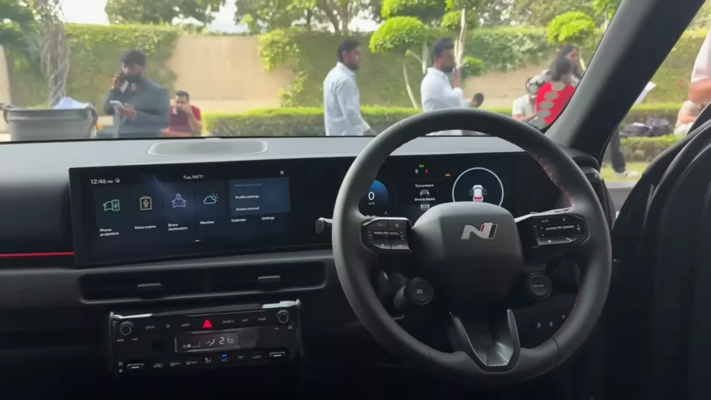 Hyundai Just Launched a Sporty New Venue N Line – The N10 Variant is Loaded! 5 new hyundai venue n line 2025 venue facelift rs 789l n10 new hazel blue colour 6 40 screenshot 6909e4c71fe46