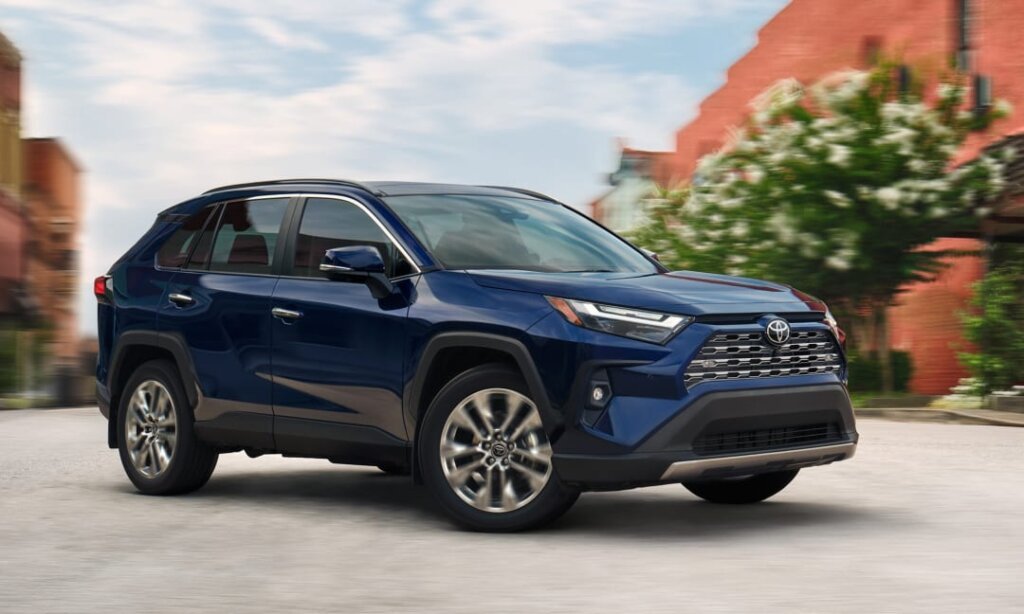 Toyota RAV4 Still Outselling Rivals Even As It Nears Replacement: Sales Up 16.9% 1 Toyota RAV4