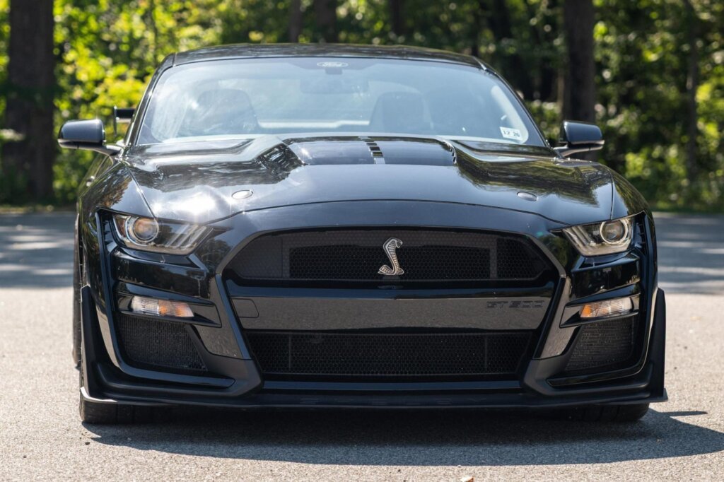 2021 Ford Mustang Shelby GT500 Auction: What to Pay for the 760 HP Legend 1 2021 Ford Mustang Shelby GT500