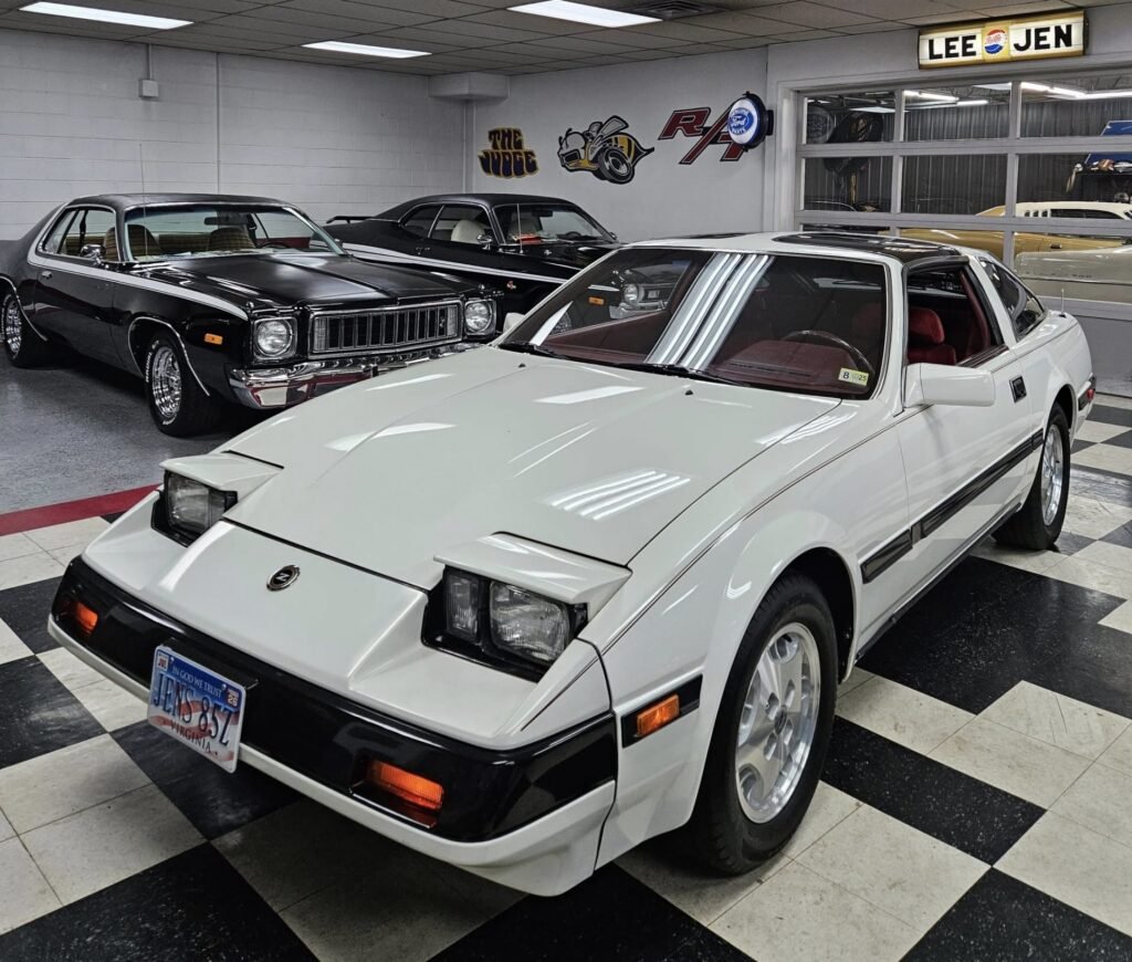 1985 Nissan 300ZX 2+2 for sale: Original Paint, Manual Transmission, Full Records 1 1985 Nissan 300ZX 2+2 for sale