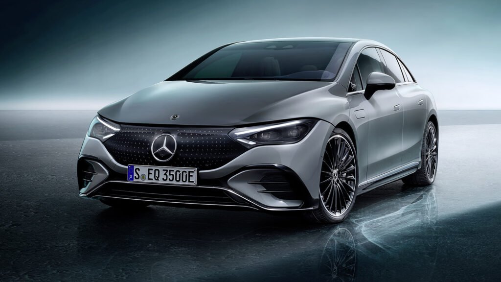 2026 Mercedes EQE China model Adds Rear-Wheel Steering to Lower Trims 1 2026 Mercedes EQE China model
