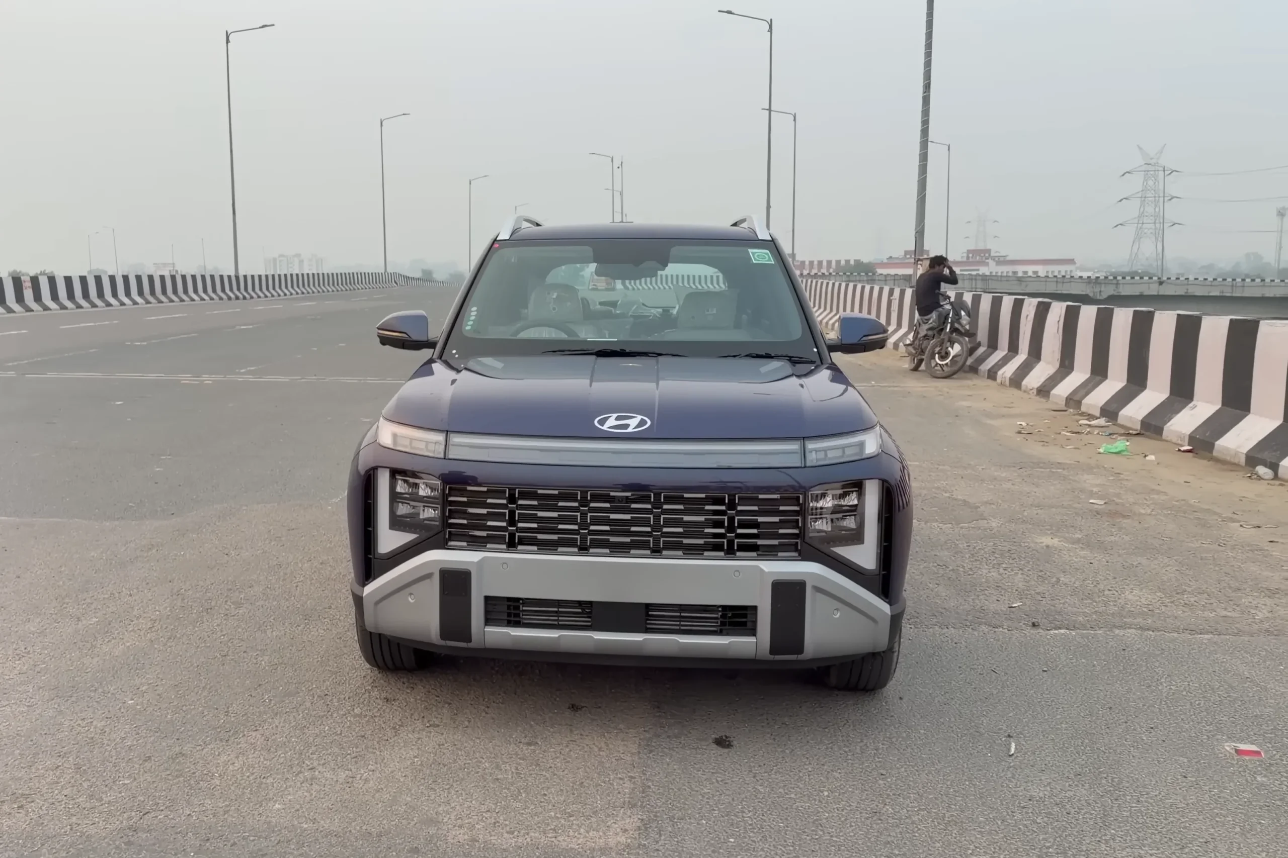 2025 Hyundai Venue Facelift Review – Bold New Interior, Features, Design, and Drive Experience 2 New 2025 Venue FaceLift Indias 1st Drive Review 0 26 screenshot edited scaled