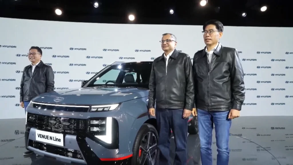 India’s Two New SUVs Break Cover — Dual 12.3-Inch Screens, ADAS & Turbo Power Under ₹8 Lakh! 8 The all new Hyundai VENUE Live webcast 58 39 screenshot