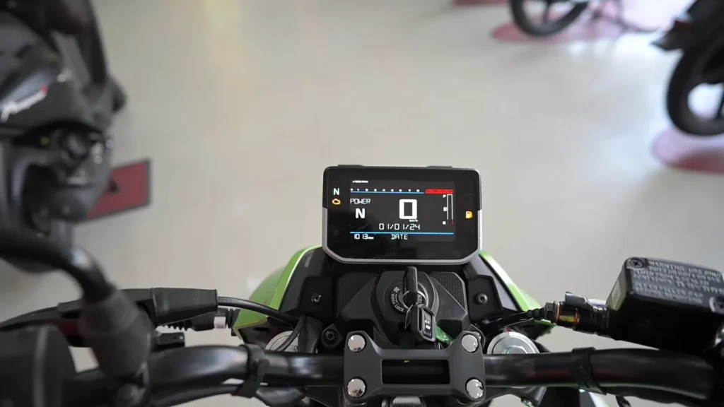 Xtreme 125R Green Colour Dual Channel Abs Cruise Control New Model Detailed Review 1 35 screenshot