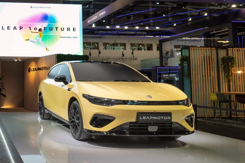 Leapmotor B05 electric hatchback Specs and Features That Undercut U.S. Rivals 1 Leapmotor B05 electric hatchback