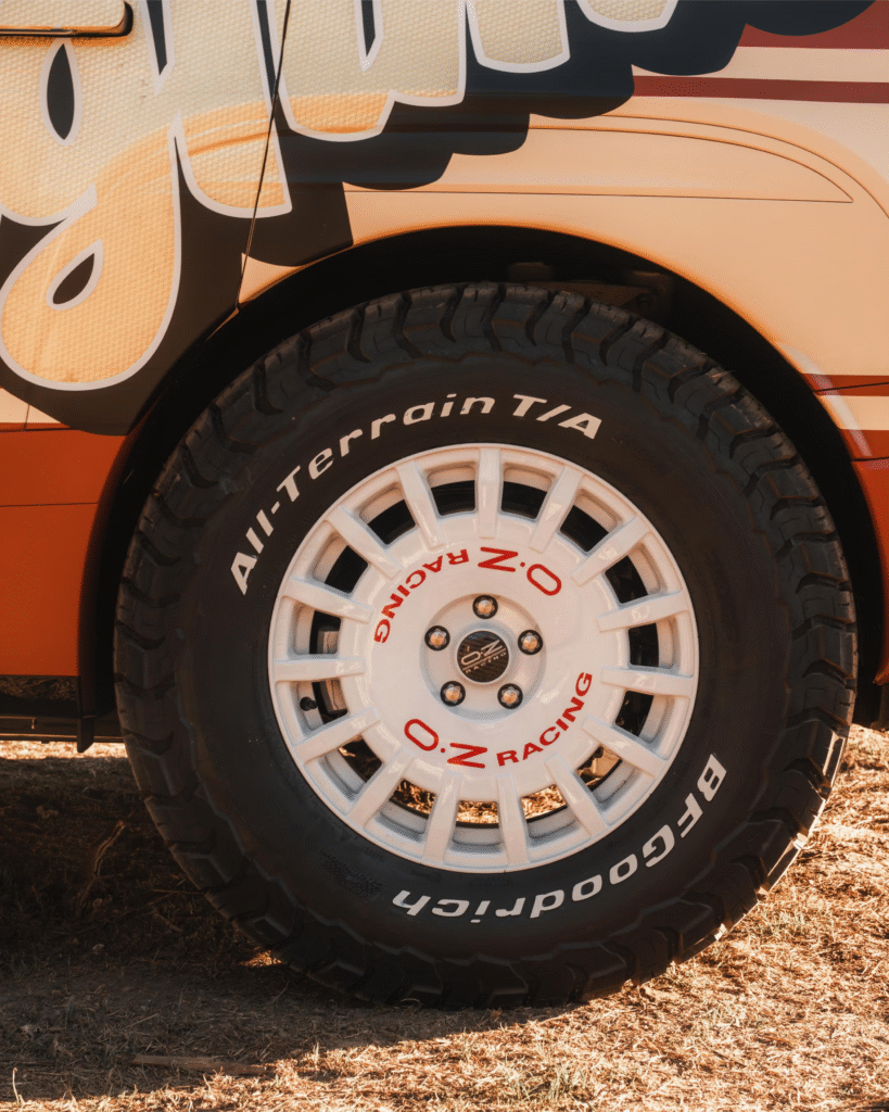 Bold New Hyundai Ioniq 9 Off-Road Concept Debuts at SEMA: 422 HP EV SUV Gets Lifted Suspension and Vintage Styling 6 image 135