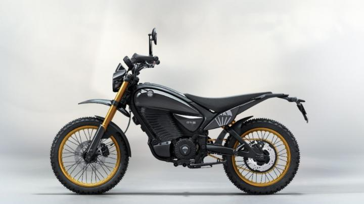 Royal Enfield EICMA 2025 – Three Stunning Bikes Unveiled: Flying Flea S6, Bullet 650 & Himalayan 450! 4 image 234