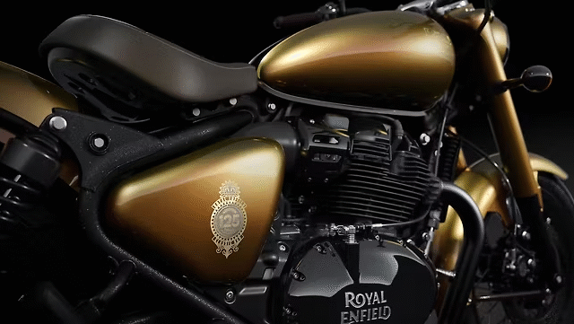 Royal Enfield EICMA 2025 – Three Stunning Bikes Unveiled: Flying Flea S6, Bullet 650 & Himalayan 450! 7 image 239