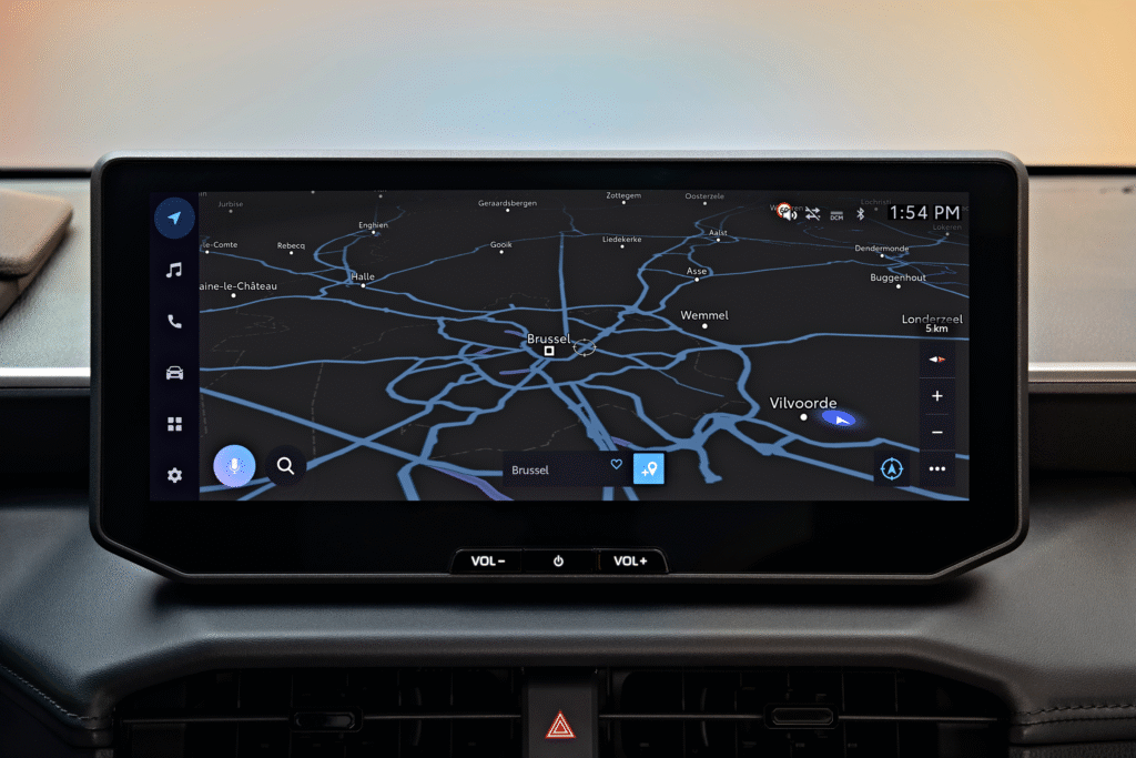 Toyota Hilux Electric: Toyota’s Legendary Hilux Is Going Electric (BEV) 4 image 640