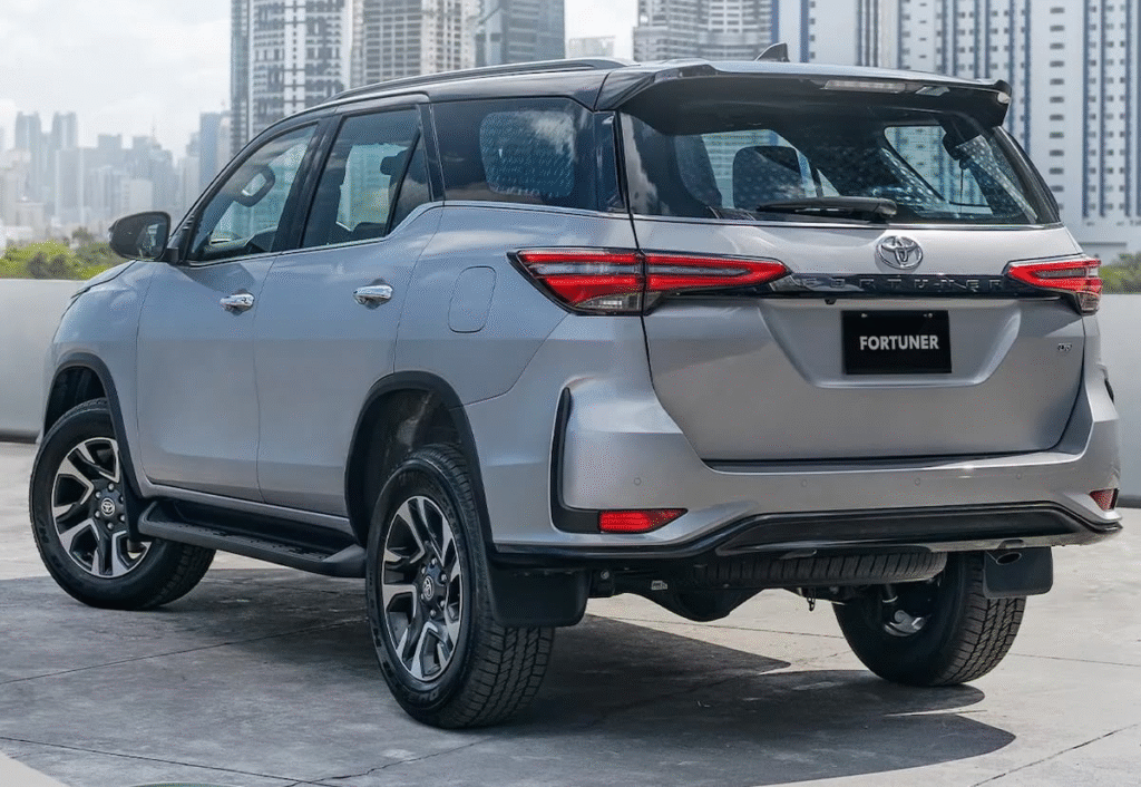 Toyota Fortuner Discontinued! Why It Failed (And What It Means for India) 3 image 675