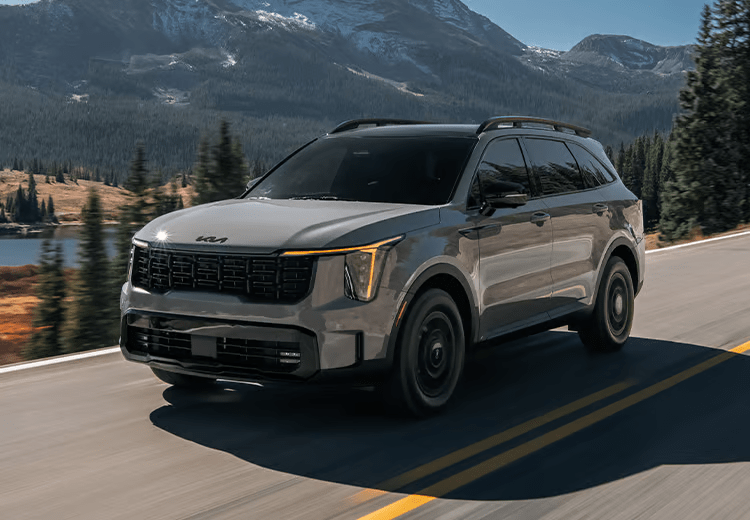 Kia’s new 7-seater is coming — and it has the one feature the Fortuner still refuses to offer. 6 image 854