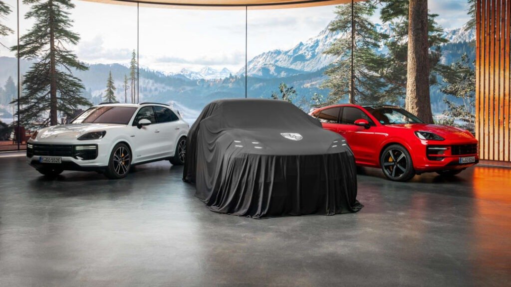 Porsche Cayenne Electric: First Electric Cayenne Is Coming This November with Formula E Tech 1 Porsche Cayenne Electric