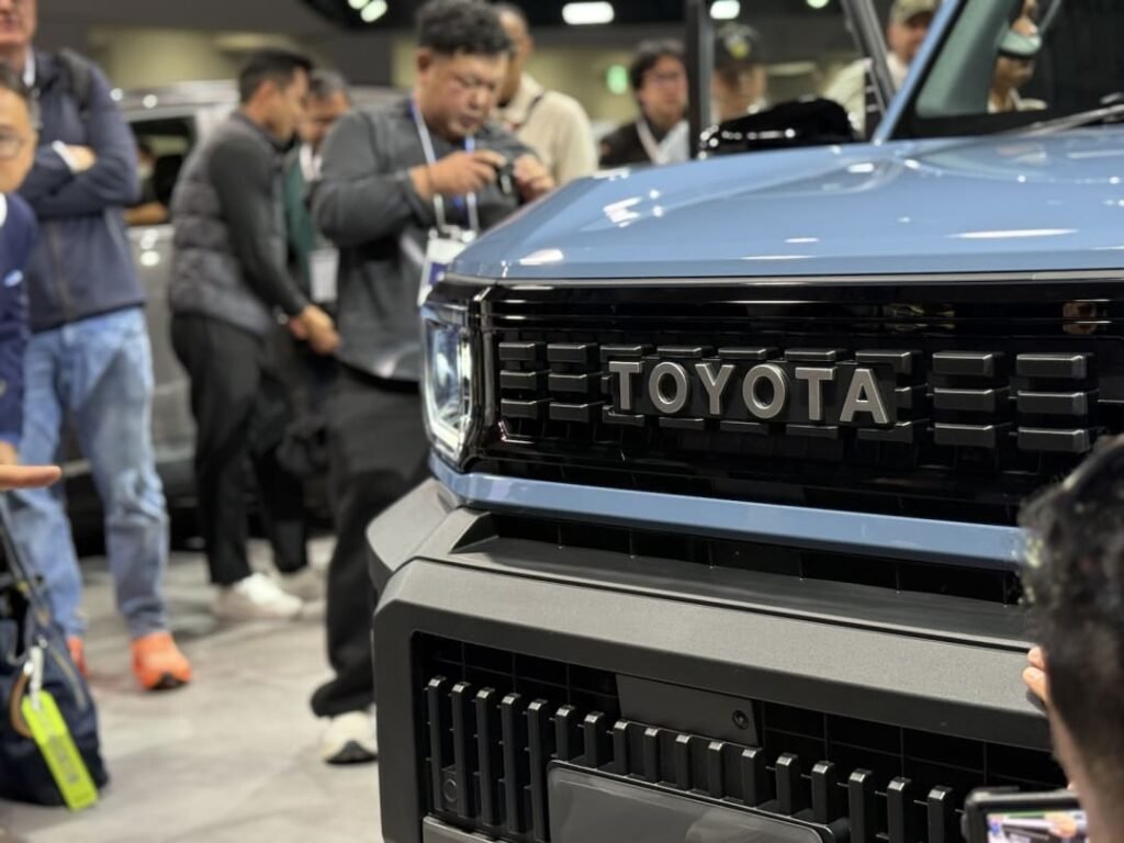 Toyota Land Cruiser FJ Debut: First Toyota Land Cruiser FJ Buyers Will Have a Hard Time Securing One in Japan 1 Toyota Land Cruiser FJ Debut