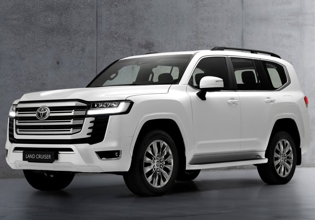 Toyota Hints Land Cruiser Could Get V8 Back: New Twin-Turbo 4.0L V8 Engine is Technically Compatible 1 Toyota Hints Land Cruiser