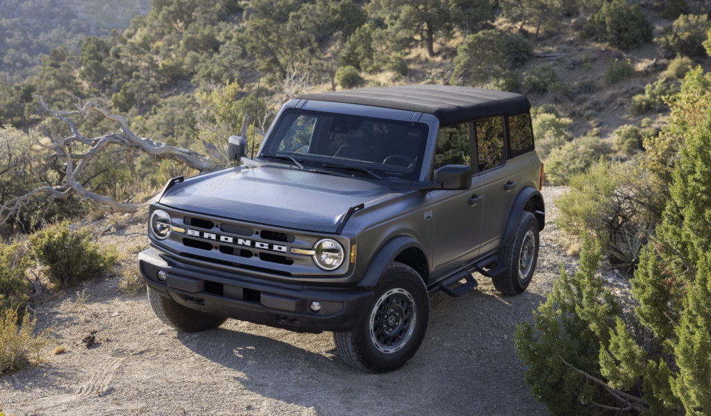 Ford Bronco Recall 2025 – 230k SUVs Affected by Blank Screen 4 image 111