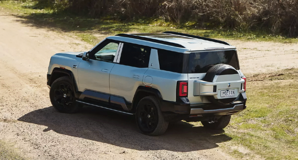 Denza B8 Pricing Announced – New Luxury Off-Roader Undercuts Rivals 4 image 276