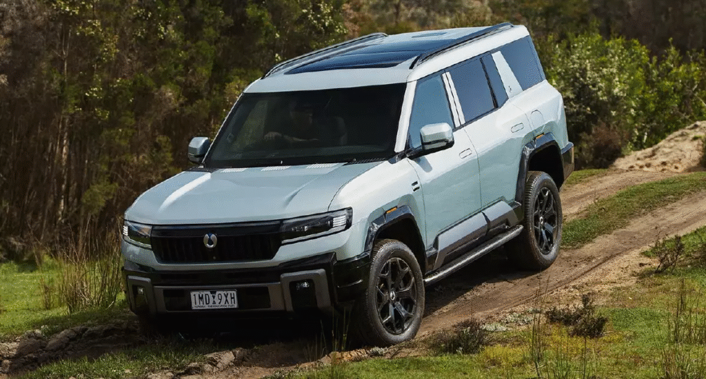 Denza B8 Pricing Announced – New Luxury Off-Roader Undercuts Rivals 6 image 277